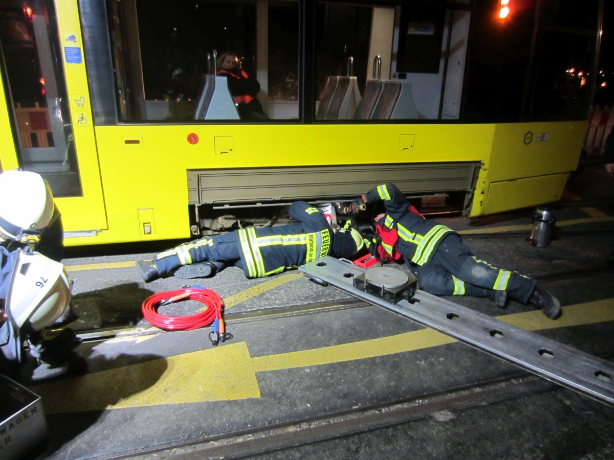 Straßenbahn entgleist