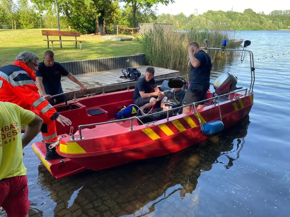 Ein Taucher verunfallte am 17. Juni 2021 im Kreidesee in Hemmoor.