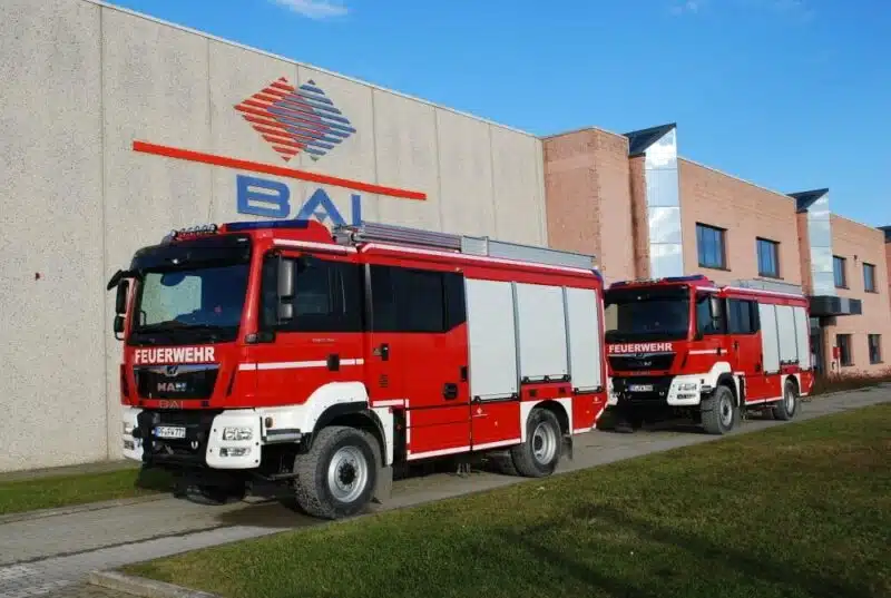 Die beiden neuen Fahrzeuge der Feuerwehr Pforzheim.