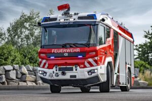 Angetrieben von zwei Elektromotoren mit einer Spitzenleistung von 360 kW, die neuen BLF. Foto: Rosenbauer