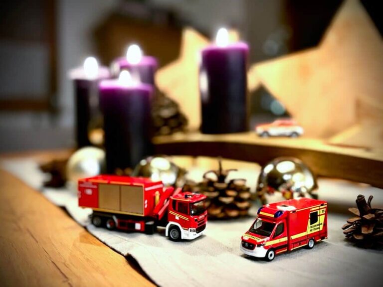 Weihnachtszeit ist brandgefährlich. Wir stellen wichtige Tipps für Sie vor.