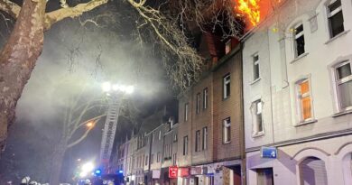 Der Dachstuhlbrand nahm massive Ausmaße an