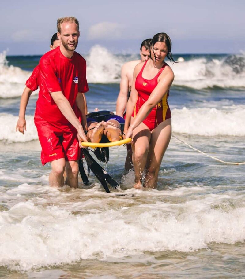 Die freiwilligen Rettungsschwimmerinnen und Rettungsschwimmer der DLRG: Auch im Sommer 2025 retteten sie an deutschen Stränden Hunderte Menschen aus tödlicher Gefahr. (Foto: Deutsche Lebens-Rettungs-Gesellschaft DLRG)