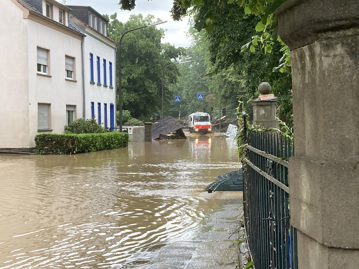 Sturzflut in Ahrweiler 2021: Die Flutkatastrophe im Ahrtal hat gezeigt, dass neue Maßnahmen im Bevölkerungsschutz auf den Weg gebracht werden müssen. (Foto: BBK)